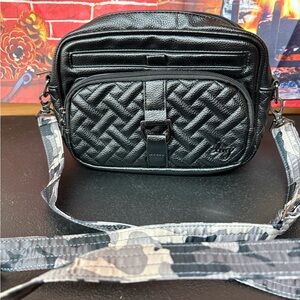 Lug crossbody bag